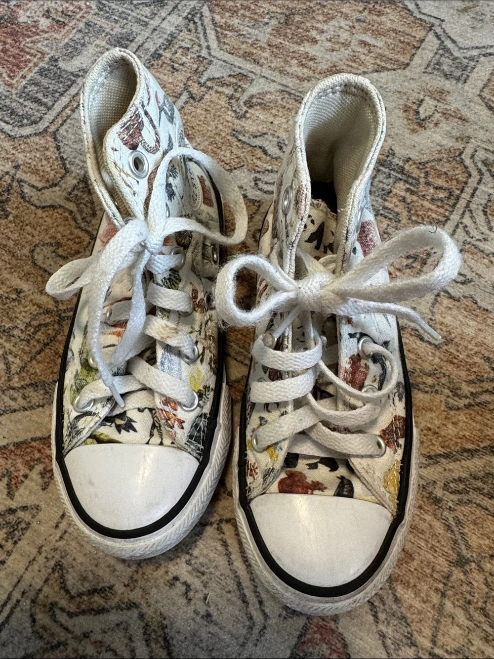 Converse Kids High-Top Sneakers in White with Multicolor Animal Print
